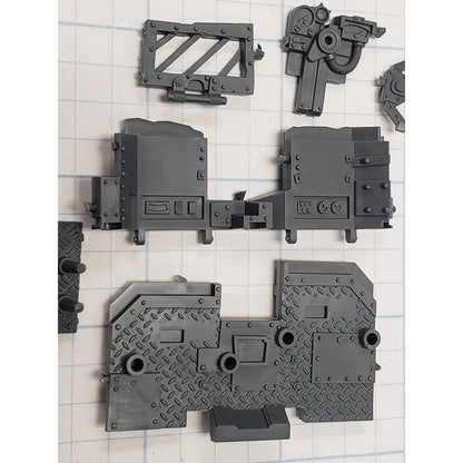 40k Ork Bits Trukk Front Driver Cab & Controls Set