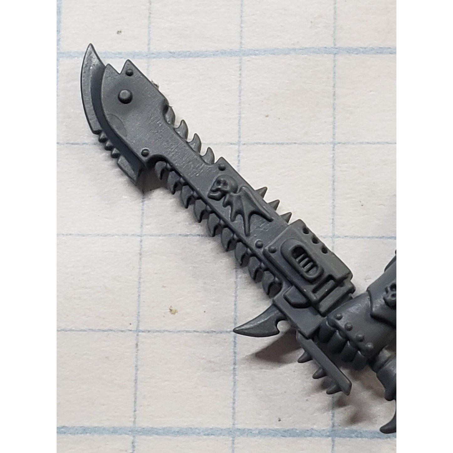 40k Night Lords Bits Nemesis Claws Kill Team Engraved Chainsword B28