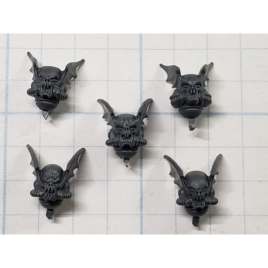 40k Night Lords Bits Nemesis Claws Kill Team Winged Helmet Head x5 B36