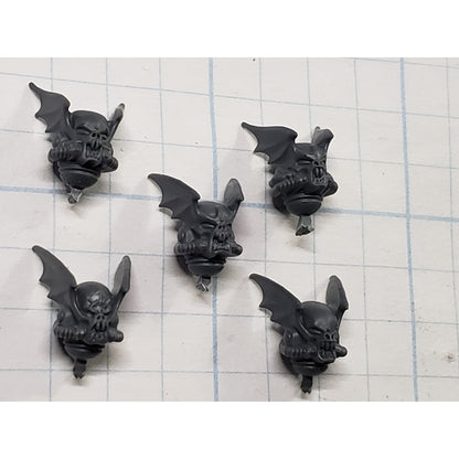40k Night Lords Bits Nemesis Claws Kill Team Winged Helmet Head x5 B36