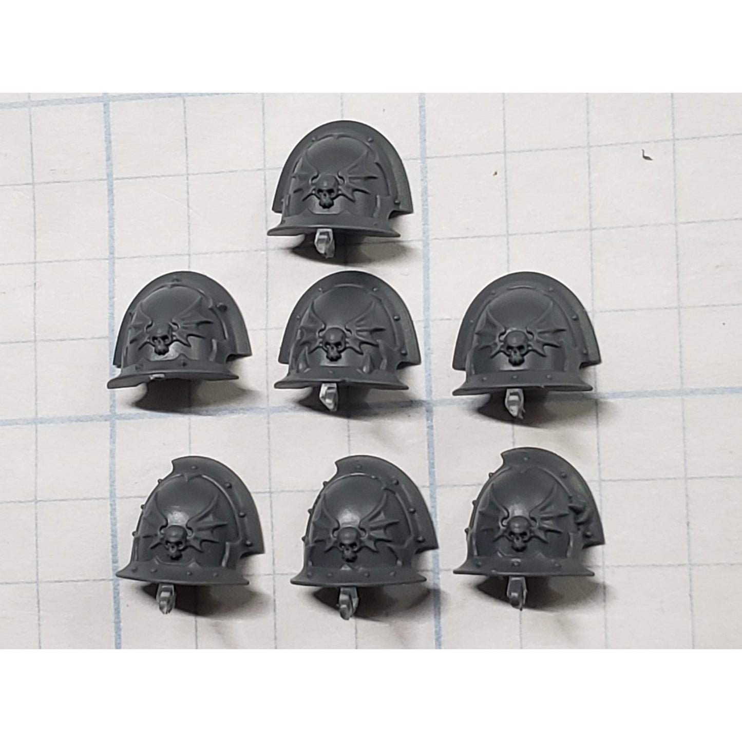 40k Night Lords Bits Nemesis Claws Kill Team Shoulder Pads x7 Set B46