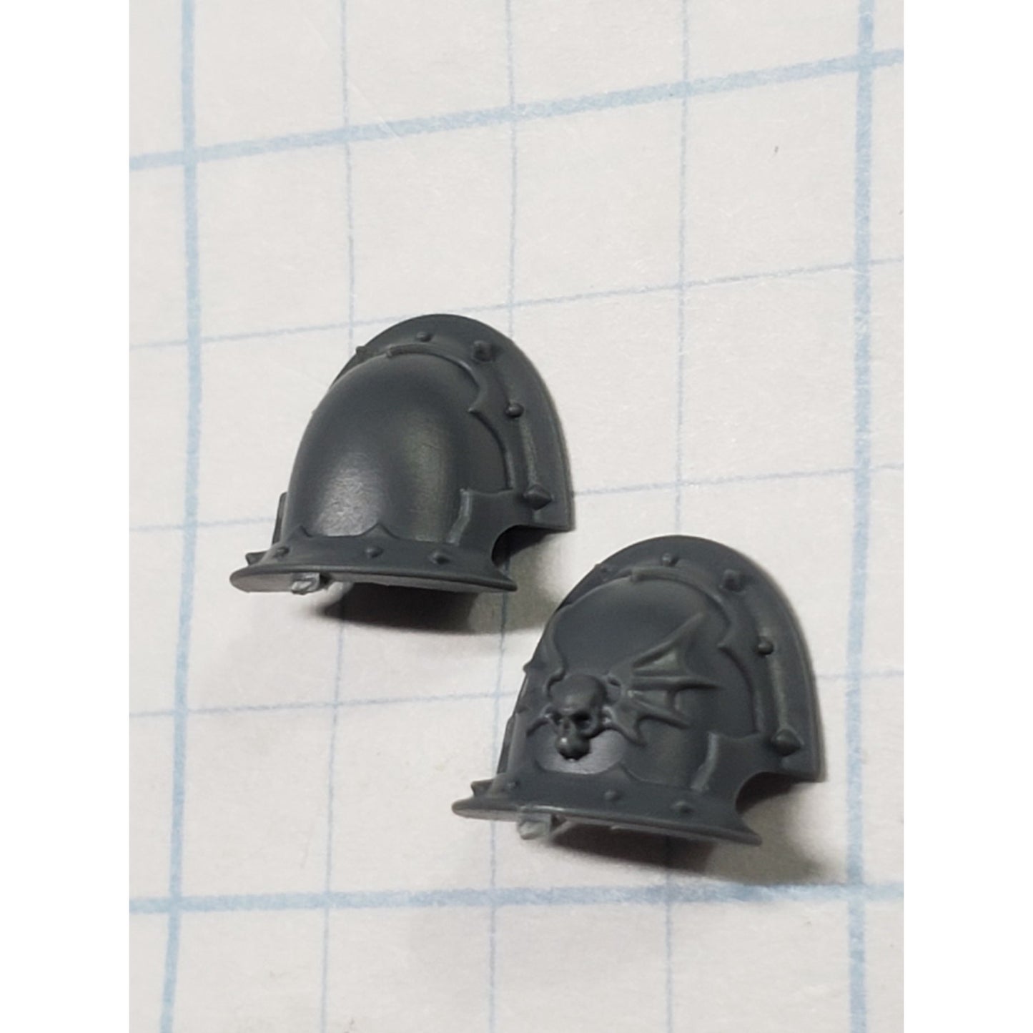 40k Night Lords Bits Nemesis Claws Kill Team Shoulder Pads B10