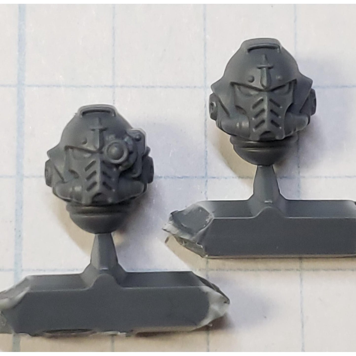 40k Dark Angels Bits Upgrade Primaris Veteran Sword Engraved Helmet Head x2 H17