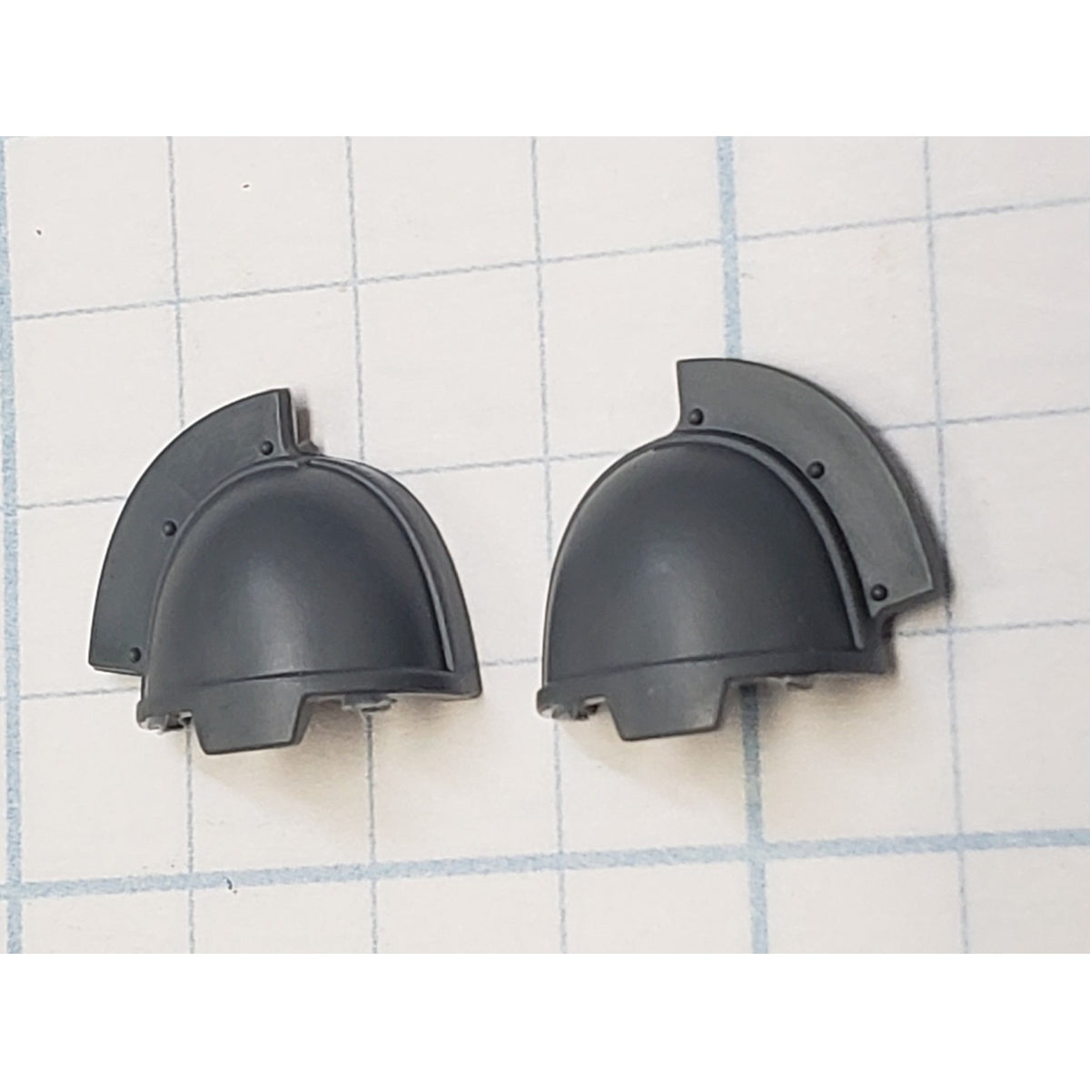 40k Space Marine Bits Aggressor Gravis Crest Pip Shoulder Pads #31