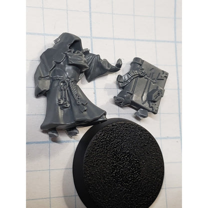 40k Dark Angels Bits Upgrade Robed Watcher in the Dark w Book of Litanies #45