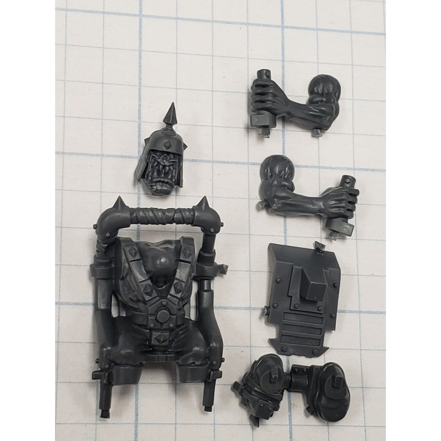 40k Ork Bits Trukk Boy Driver Pilot w Controls PL01