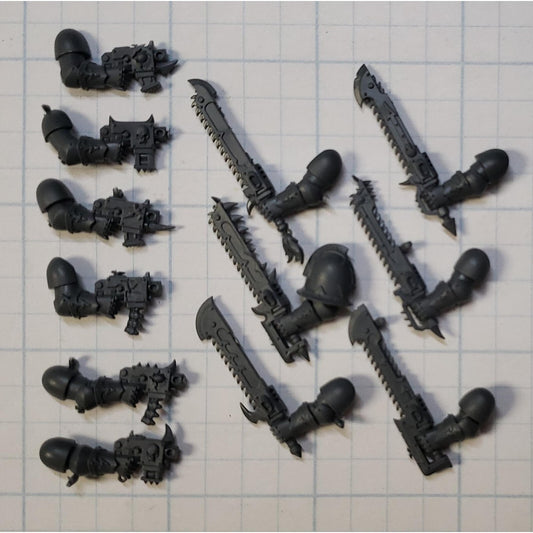 40K Chaos Space Marine Bits Legionary Chainsword & Bolt Pistol X6