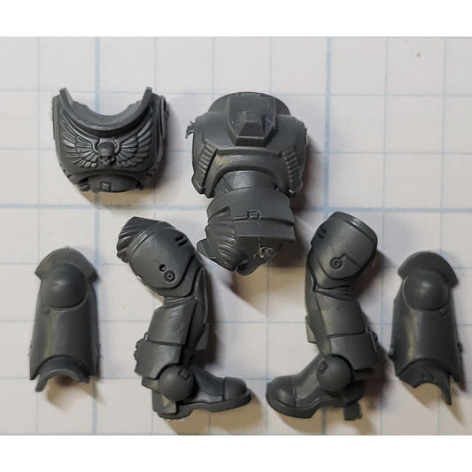 40K Space Marine Bits Primaris Intercessor Torso & Legs #17