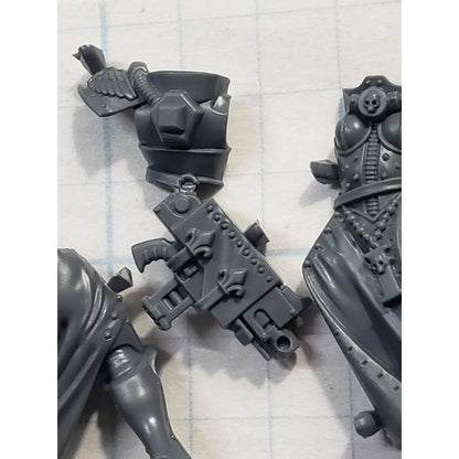 40K Adeptus Sororitas Bits Battle Sister Squad Robed Torso Legs Icon Bearer #17