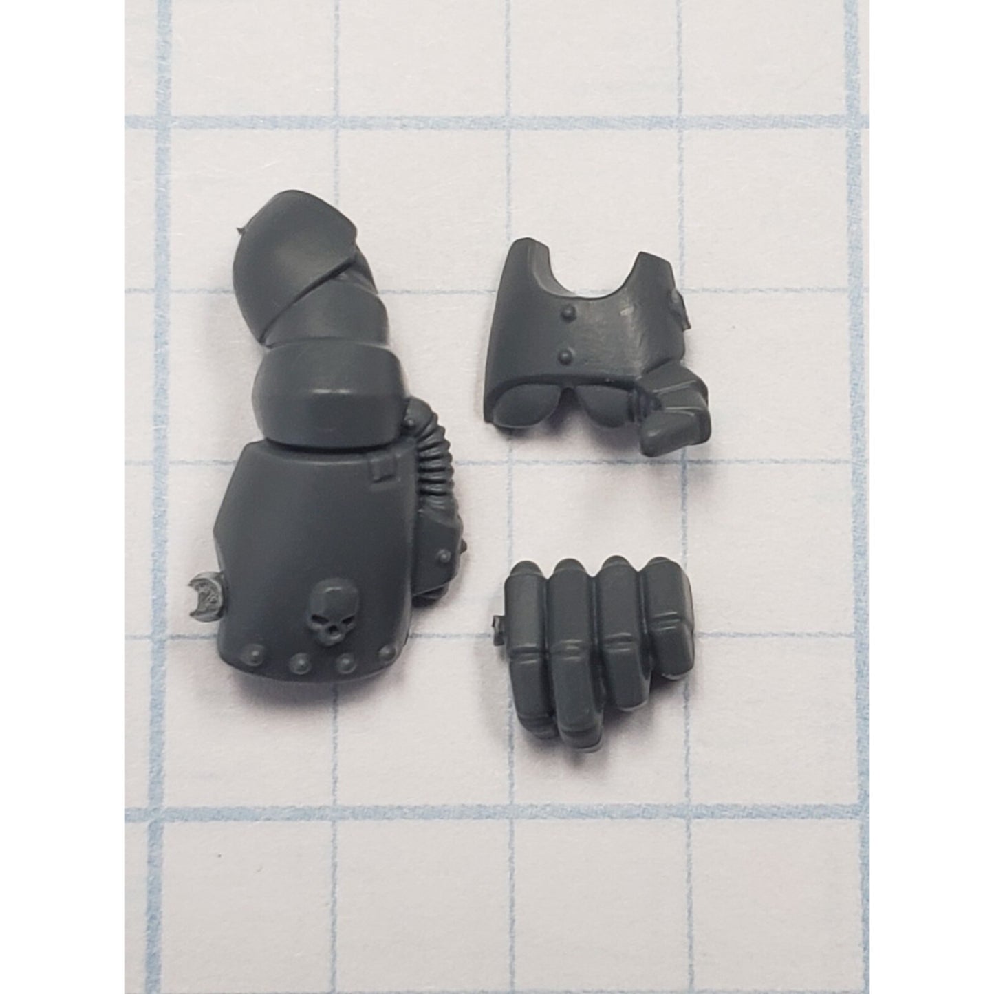 40K Space Marine Bits Assault Intercessor Power Fist w/Skull