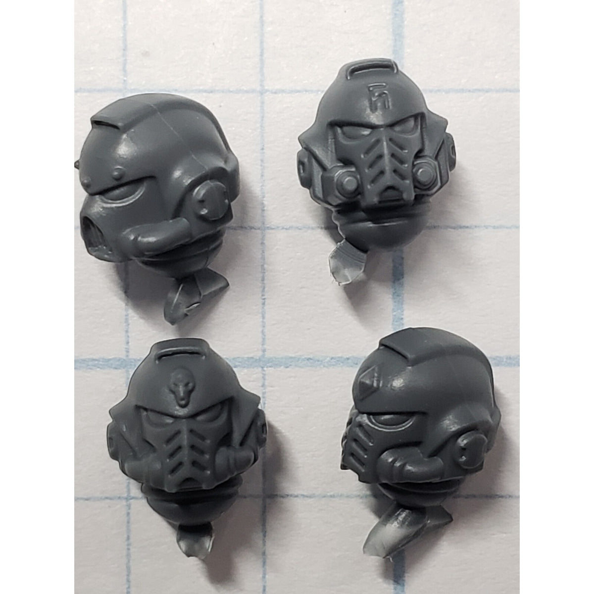 40k Space Wolves Bits Grey Hunters Engraved Helmet Heads x4 Set H4