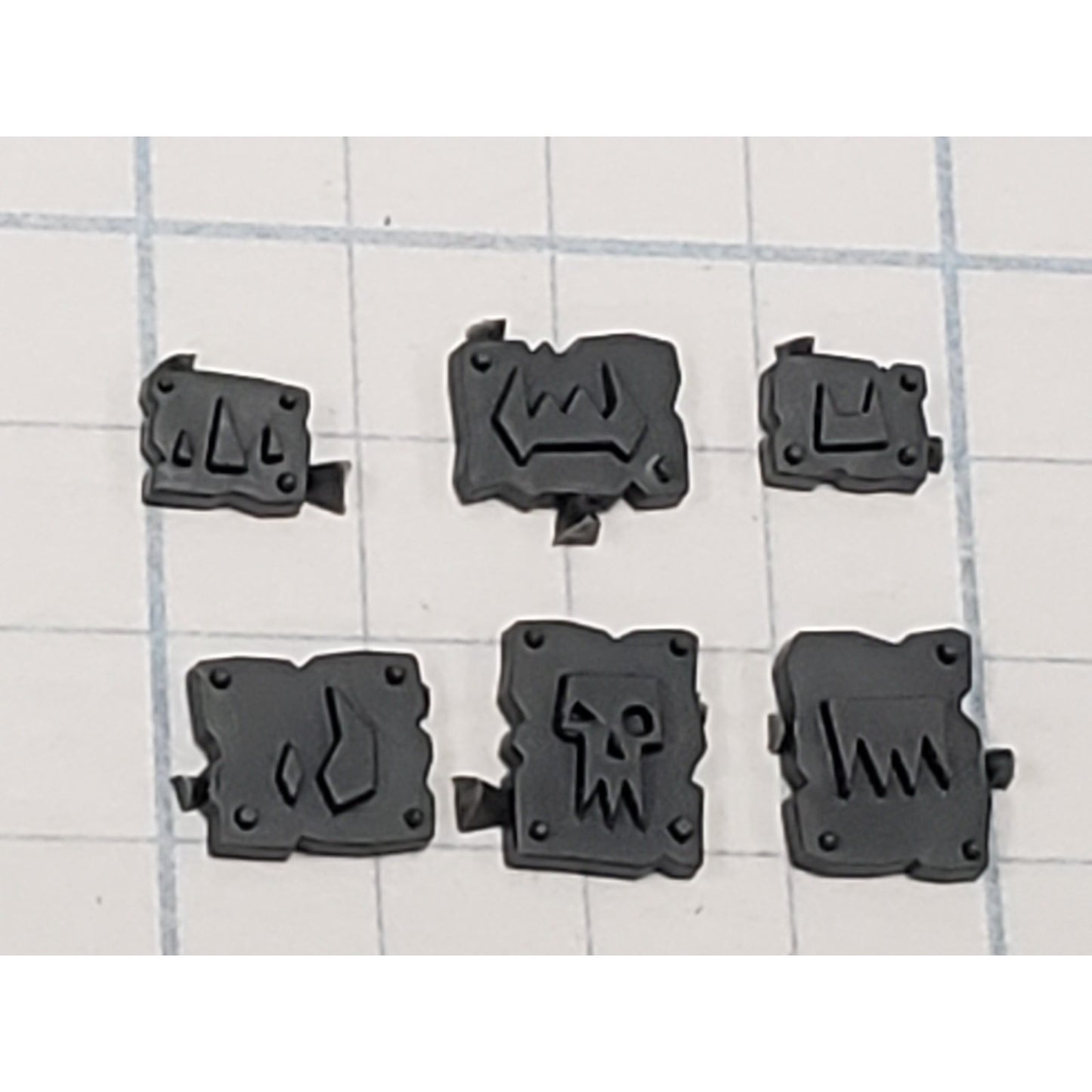 40k Ork Bits Deff Dread Teef Skullz Glyph Plates Set #42