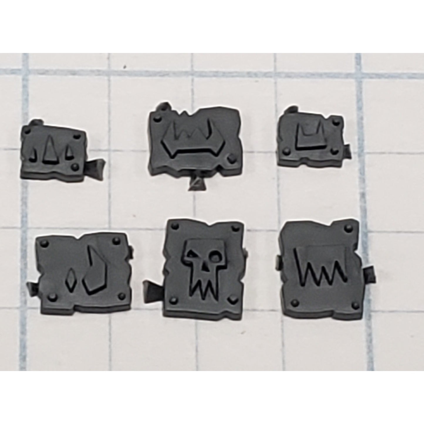 40k Ork Bits Deff Dread Teef Skullz Glyph Plates Set #42