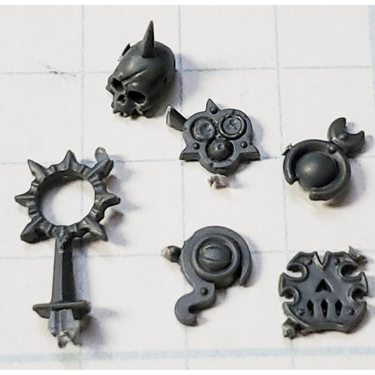 40k Chaos Space Marine Bits Chosen Backpack Icon w/Chaos Power Facet