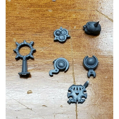 40k Chaos Space Marine Bits Chosen Backpack Icon w/Chaos Power Facet