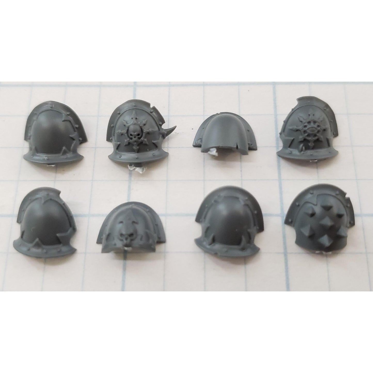 40K Chaos Space Marine Bits Legionary Shoulder Pads w Icons Skulls x10