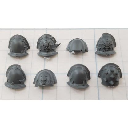 40K Chaos Space Marine Bits Legionary Shoulder Pads w Icons Skulls x10
