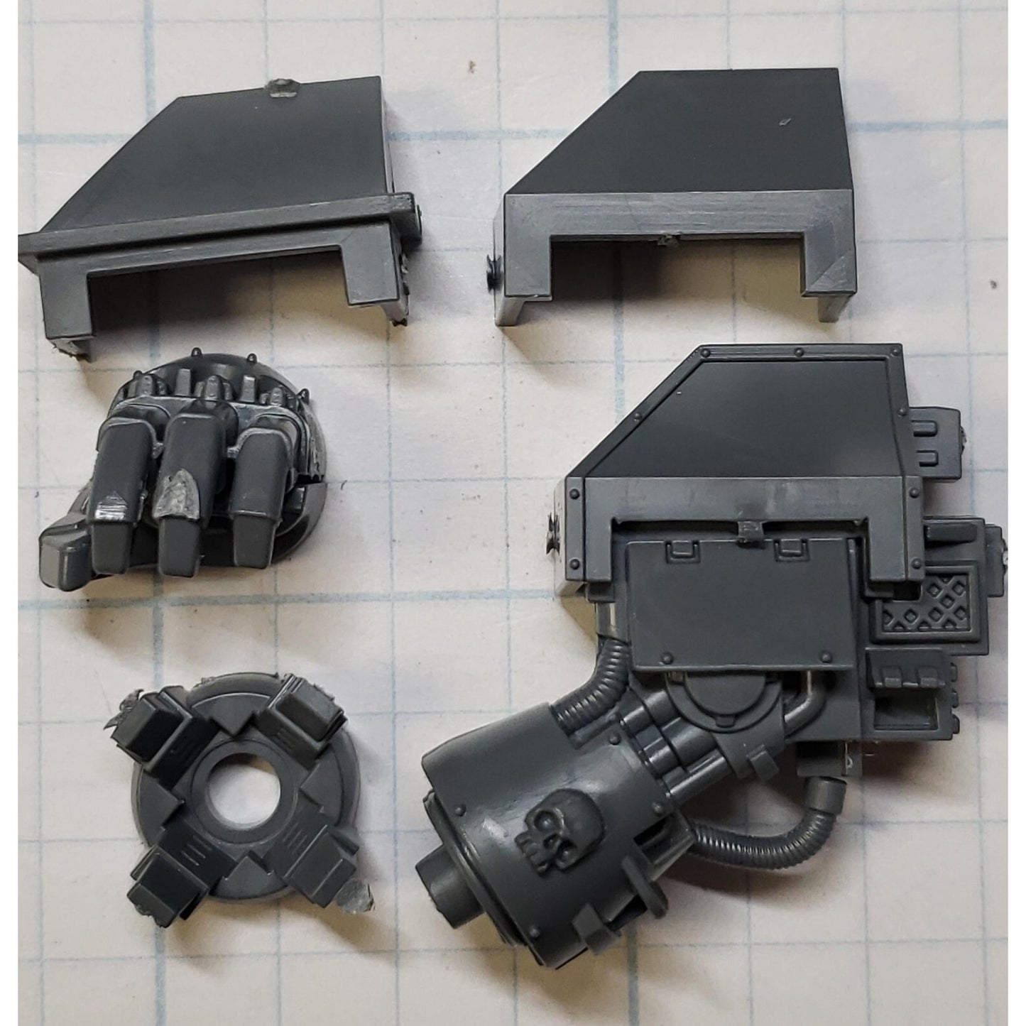 40K Space Marine Bits Venerable Dreadnought Engraved Powerfist w/Arm