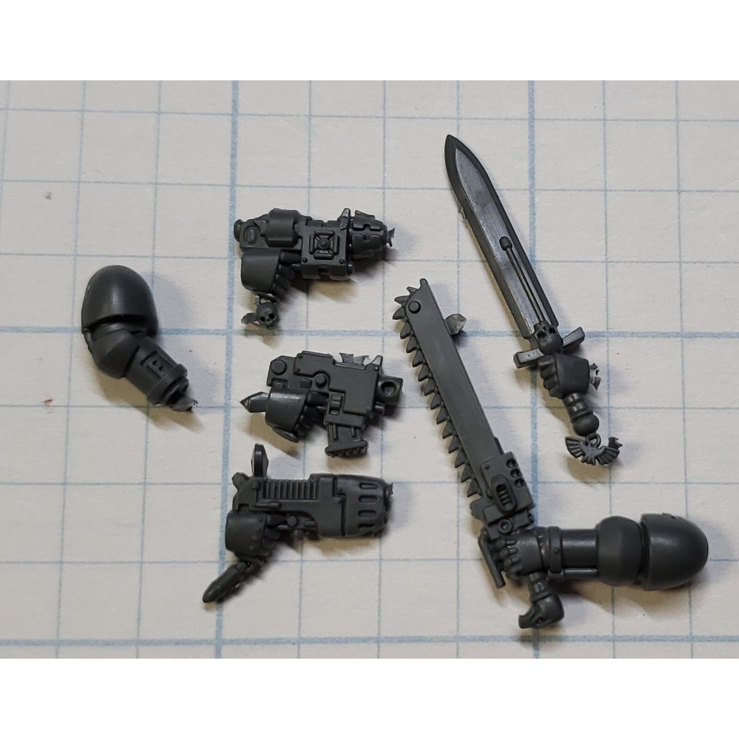 40k Space Marine Bits Devastator Pistol Chainsword Power Sword Pistol Set