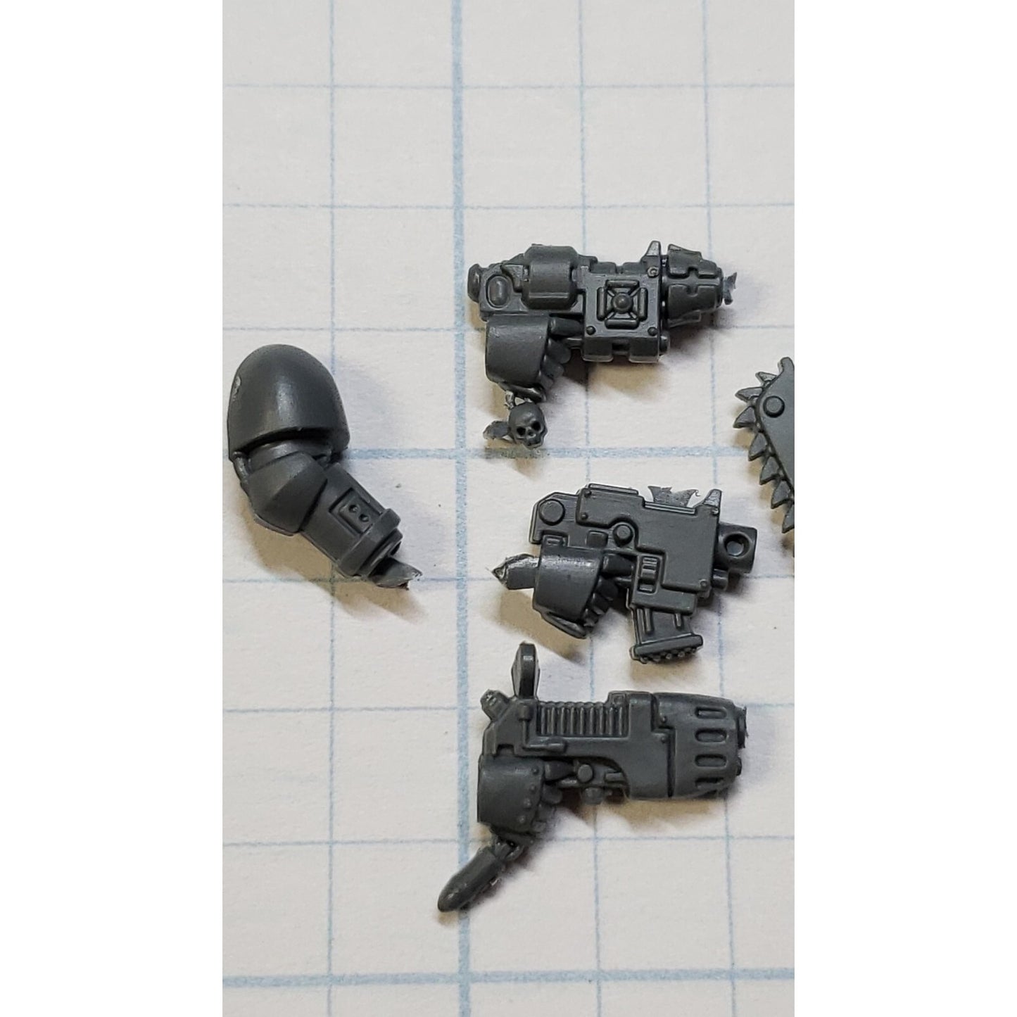 40k Space Marine Bits Devastator Pistol Chainsword Power Sword Pistol Set