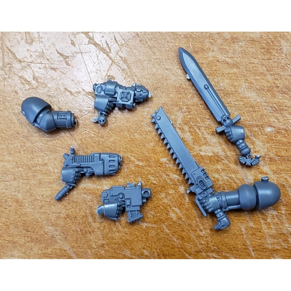 40k Space Marine Bits Devastator Pistol Chainsword Power Sword Pistol Set