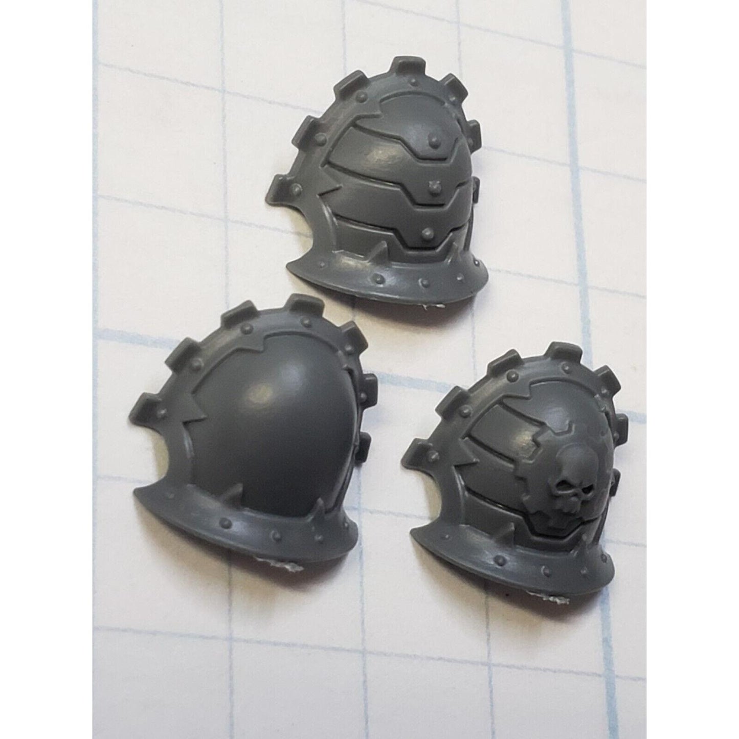 40k Chaos Space Marine Bits Warpsmith Traitor Cog Shoulder Pads x3 Set