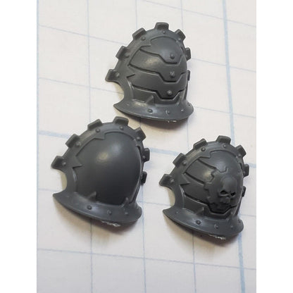 40k Chaos Space Marine Bits Warpsmith Traitor Cog Shoulder Pads x3 Set
