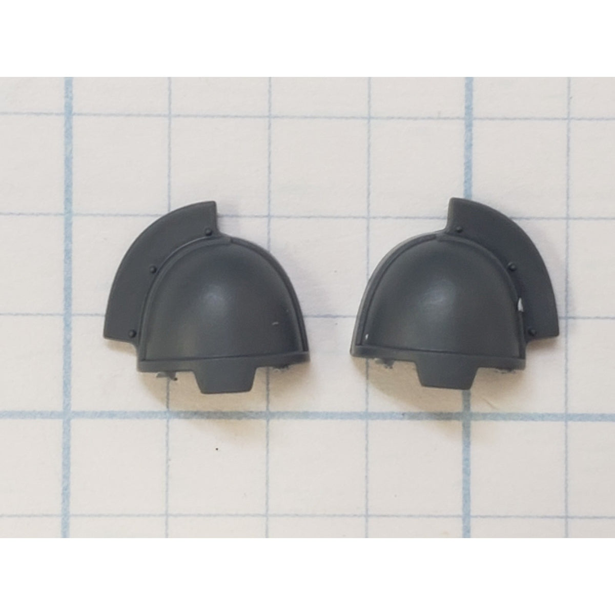 40k Space Marine Bits Aggressor Gravis Crest Pip Shoulder Pads #92