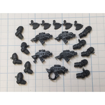 30k Space Marine Bits Legionnaire Mark II Crusade Bolter w Arms x5 Set