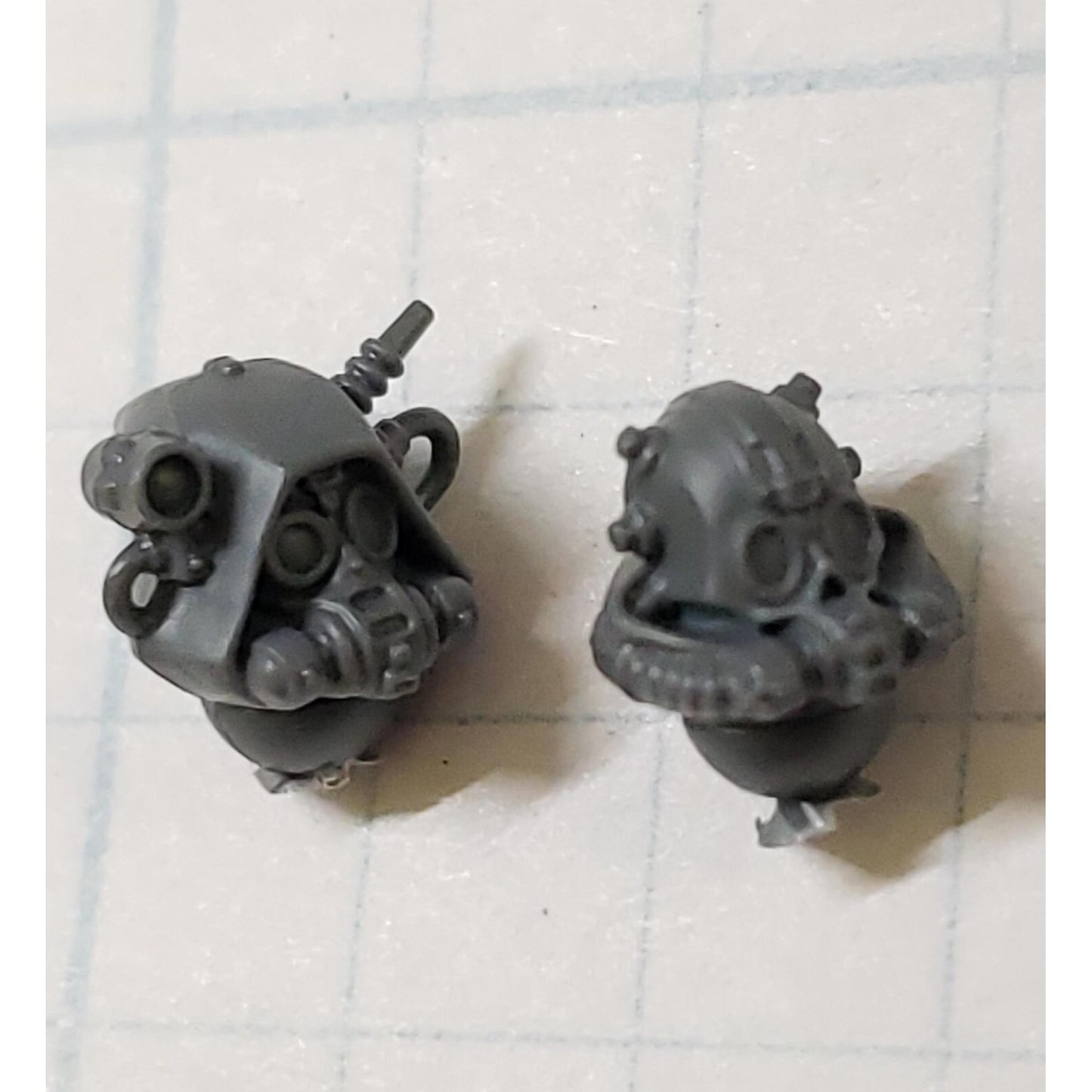 40k Adeptus Mechanicus Bits Skitarii Ranger Alpha Hooded & Bionic Head #119