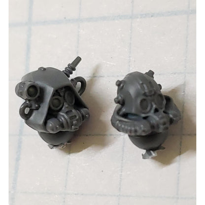 40k Adeptus Mechanicus Bits Skitarii Ranger Alpha Hooded & Bionic Head #119