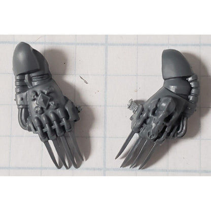 40k Space Wolves Bits Wolf Pack Wolf Guard Skull Lightning Claw Right Left Set
