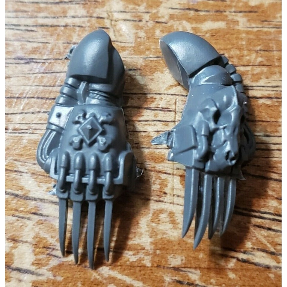 40k Space Wolves Bits Wolf Pack Wolf Guard Skull Lightning Claw Right Left Set