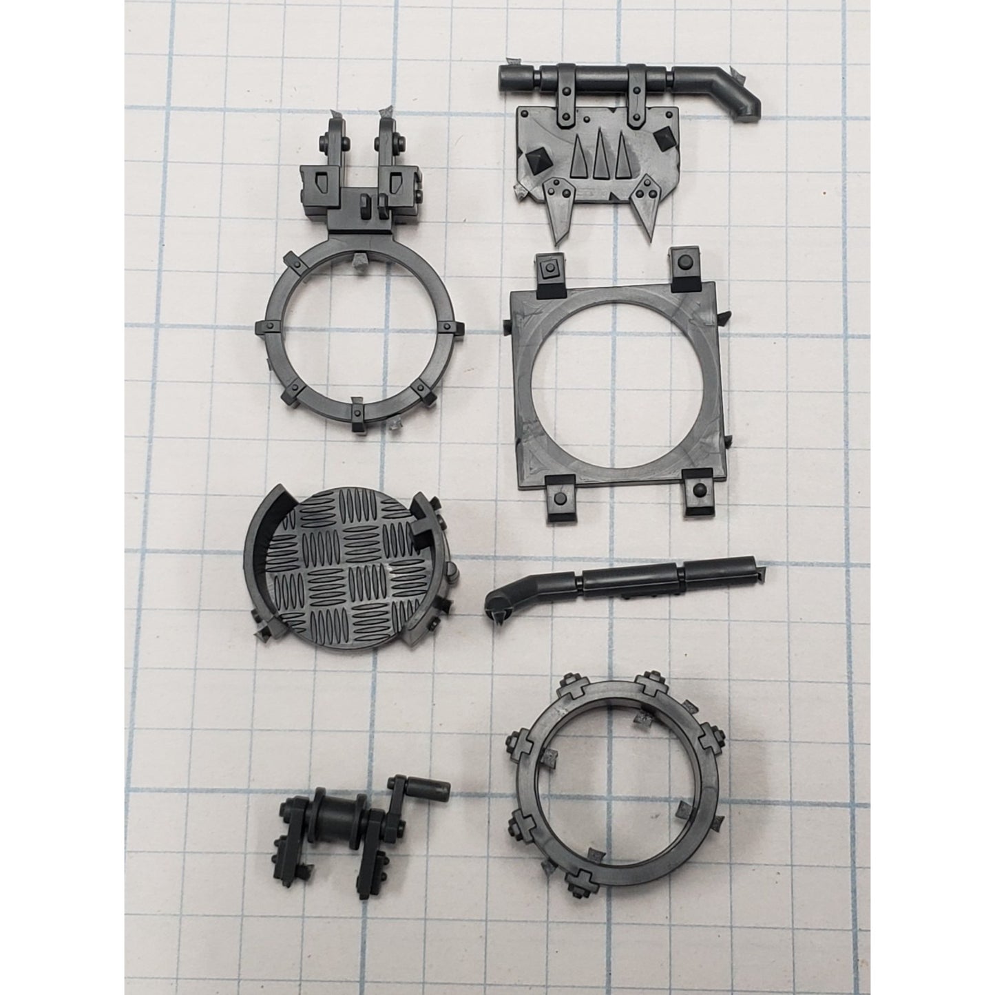 40k Ork Bits Trukk Front Turret w Mount & Glyph Set