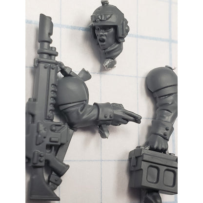 40k Astra Militarum Bits Cadian Upgrade Ammo Jack w Munitions Tin
