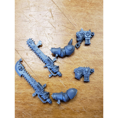 40k Chaos Space Marine Bits Chosen Relic Bolt Pistols Chain Swords