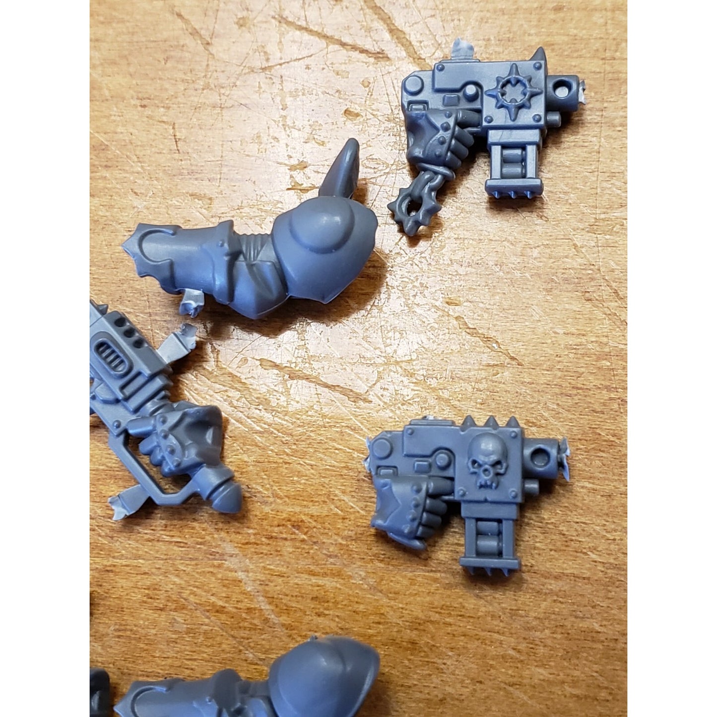 40k Chaos Space Marine Bits Chosen Relic Bolt Pistols Chain Swords