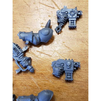 40k Chaos Space Marine Bits Chosen Relic Bolt Pistols Chain Swords