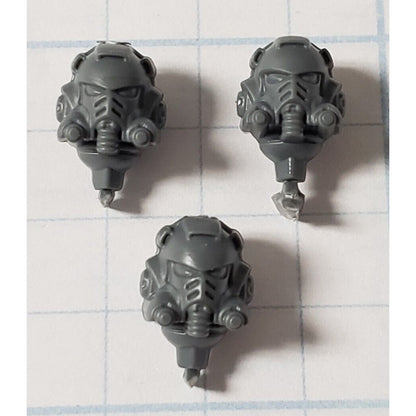 40k Space Marine Bits Aggressor Gravis Armor Engraved Helmet Heads x3