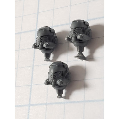 40k Space Marine Bits Aggressor Gravis Armor Engraved Helmet Heads x3