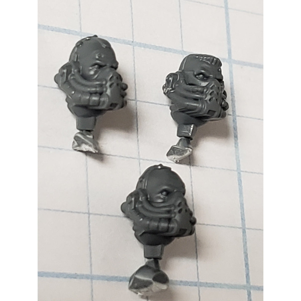 40k Space Marine Bits Aggressor Gravis Bare Heads w/Respirators x03