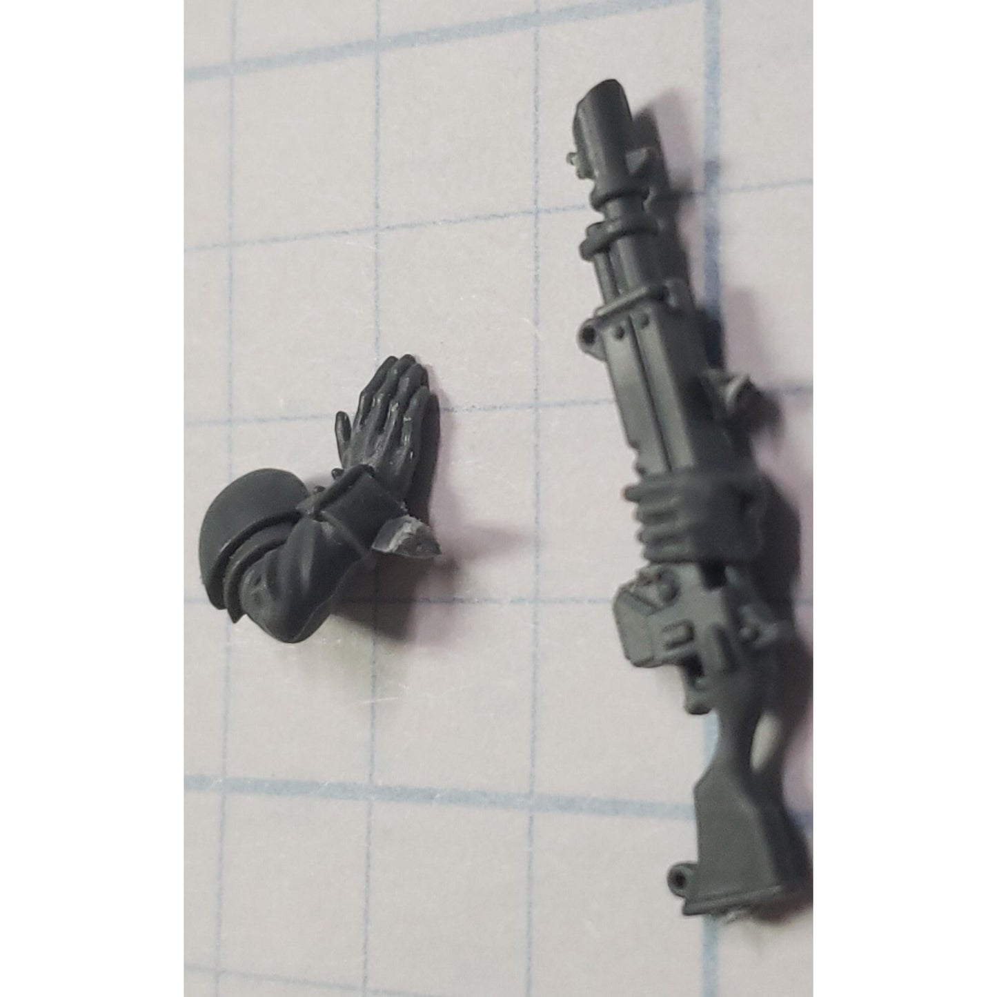 40k Astra Militarum Bits Cadian Shock Troops Lasguns Action Arms x4