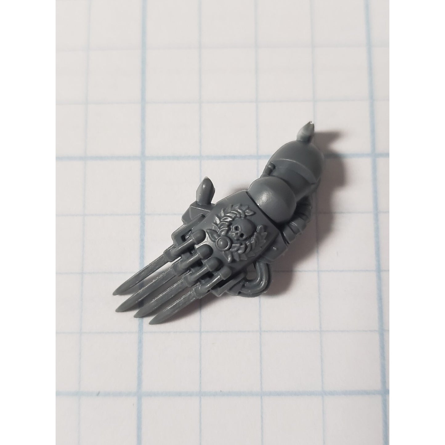 40k Space Marine Bits Devastator Left Lightning Claw x5 Set