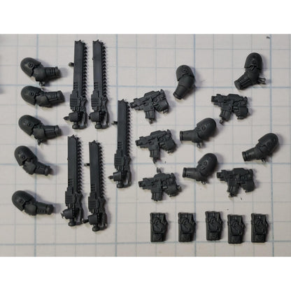 30K Space Marine Bits Mark VI Assault Squad Chainsword & Bolt Pistol x5 Sets
