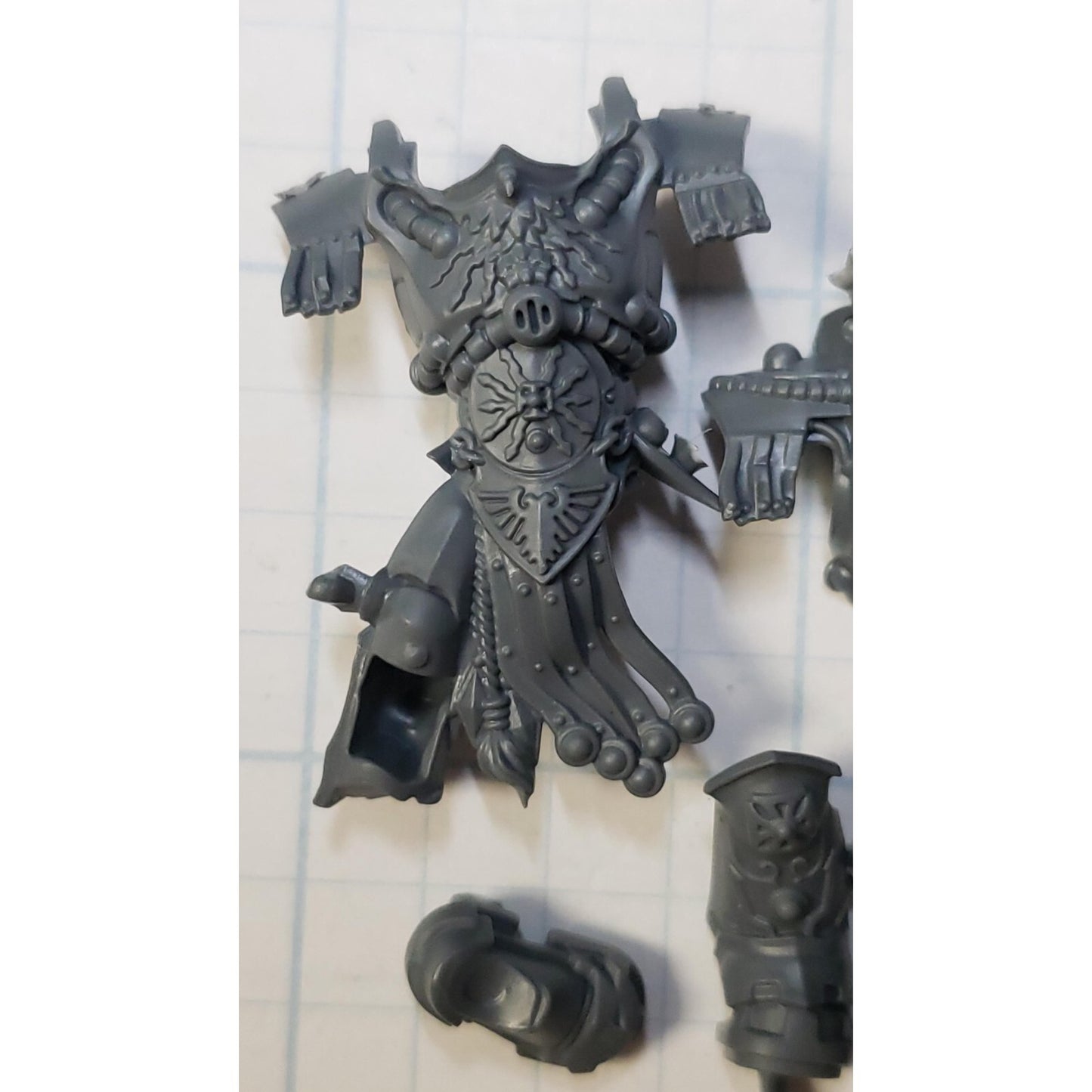 40k Adeptus Custodes Bits Allarus Terminator Torso & Legs Set C