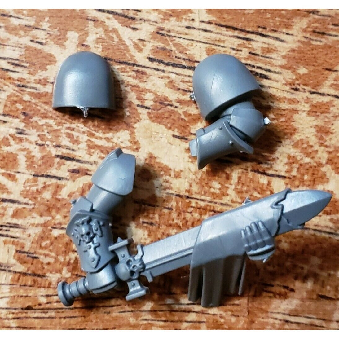 40k Space Marines Bits Bladeguard Veteran Cleaning Blade Arms