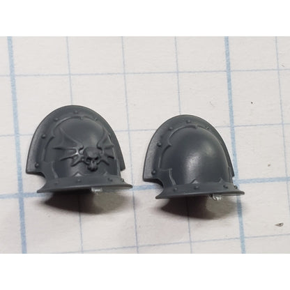 40k Night Lords Bits Nemesis Claws Kill Team Shoulder Pads B34