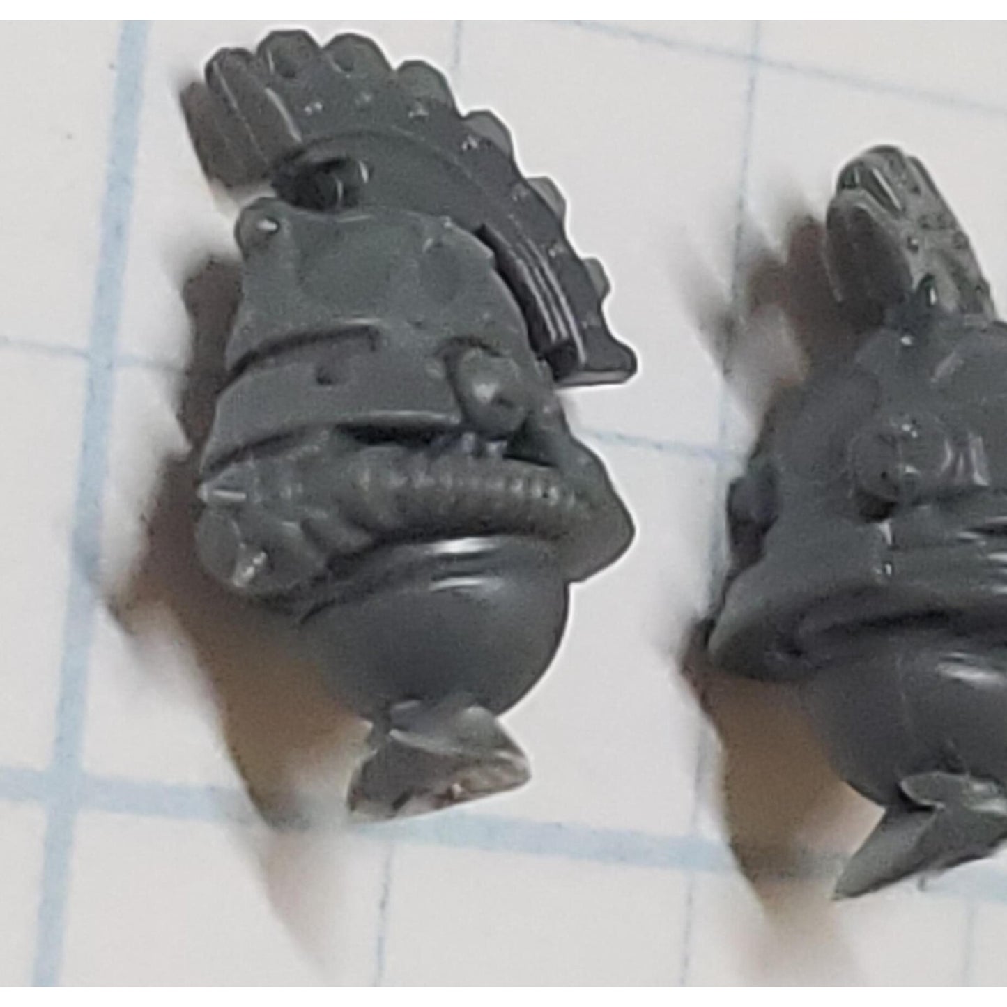 40k Adeptus Mechanicus Bits Skitarii Vanguard Alpha Heads Cog Topbrush x2