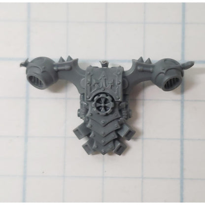 40K Chaos Space Marine Bits Legionary Backpack w Cog #137