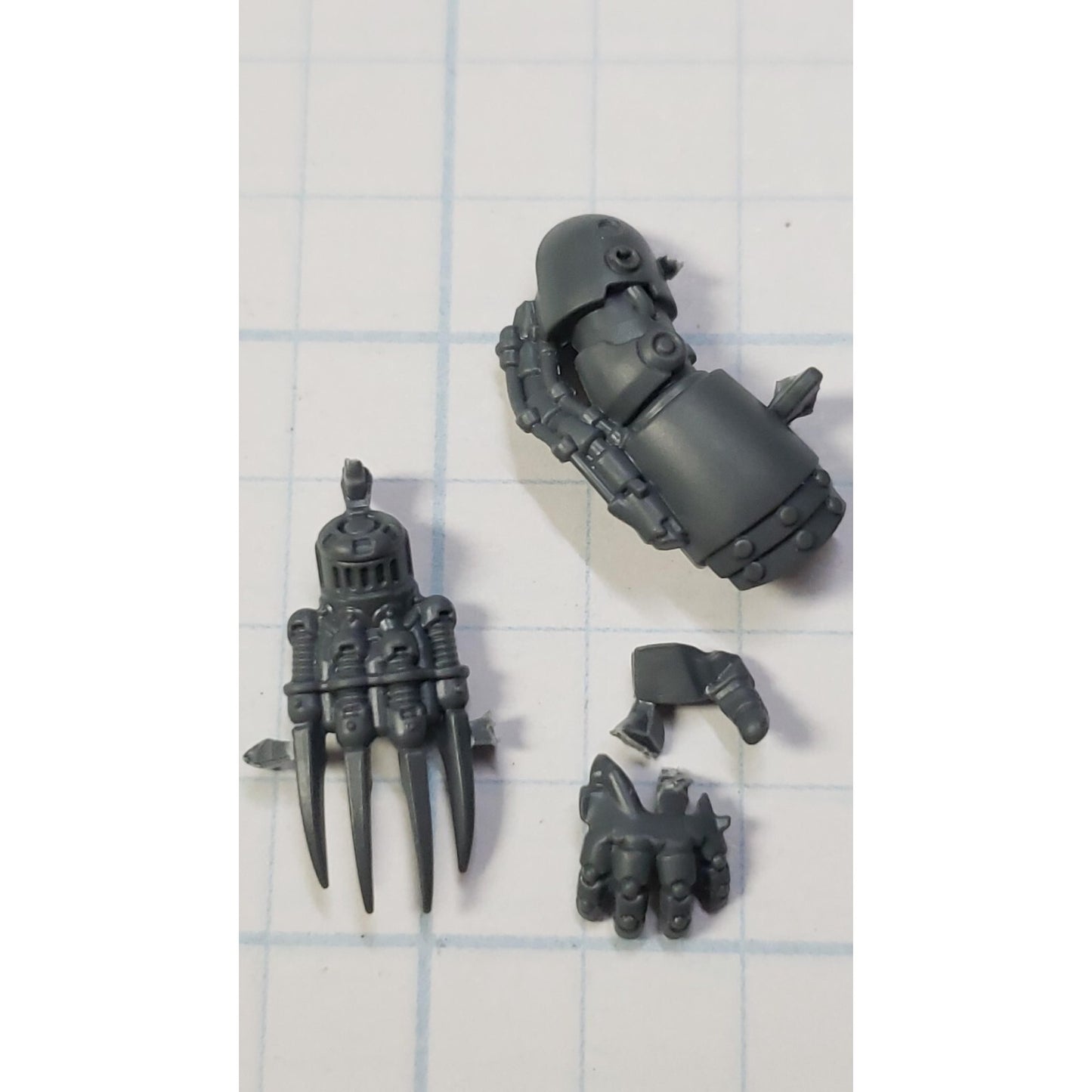 30K Space Marine Bits Mark 6 VI Assault Squad Lightning Claw Pair #82